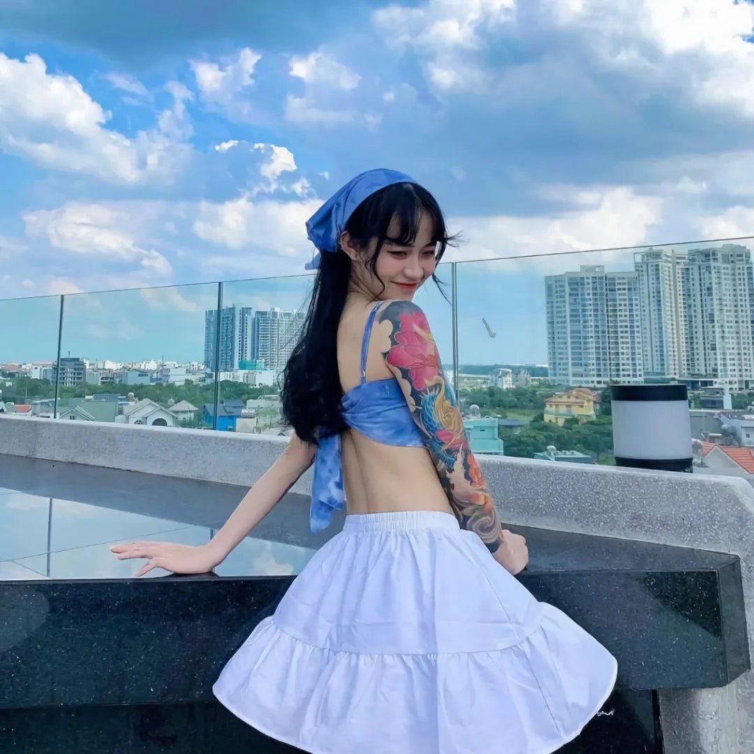 空房间里的妻子